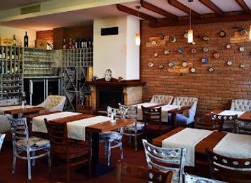 bulgaria/rhodope-mountains/restaurant/walnuts-life-food