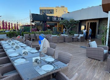 lebanon/sidon/restaurant/golden-chello-resto-cafe