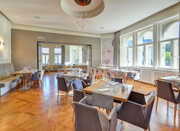 czechia/beskydy-mountains/restaurant/villa-rosenaw