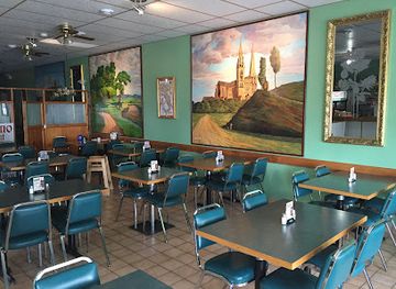 canada/interlake-region/restaurant/shenanigans-on-the-beach