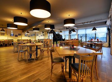 czechia/svaty-kopecek/restaurant/olomoucka-jizdarna