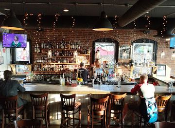 indiana/the-ohio-river-valley/restaurant/revery