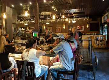 north-carolina/asheville/restaurant/nine-mile
