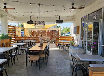 california/livermore/restaurant/maple-street-eatery-drinkery