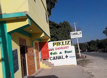 haiti/les-cayes/restaurant/pikliz-bar-resto-hotel