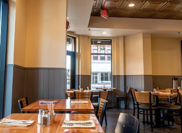 minnesota/saint-paul/restaurant/the-buttered-tin-st-paul-lowertown