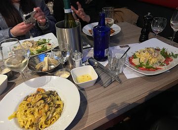 germany/dusseldorf/oberkassel/restaurant/hot-la-cucina