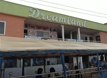 cameroon/bamenda/up-station/restaurant/dreamland-restaurant