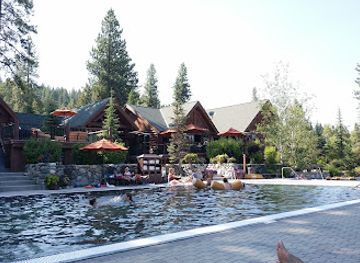 idaho/mccall/restaurant/fish-and-swim-club-house