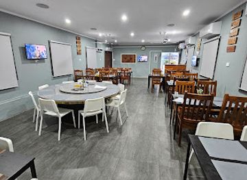 nauru/aiwo/restaurant/somewhere-else-in-nauru