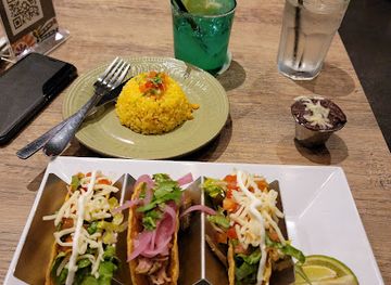 puerto-rico/dorado/restaurant/5-de-mayo