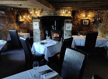 united-kingdom/south-east-england/restaurant/nut-tree-inn