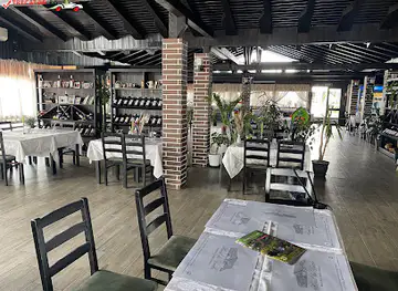 Restaurant Hanul lui Ureche