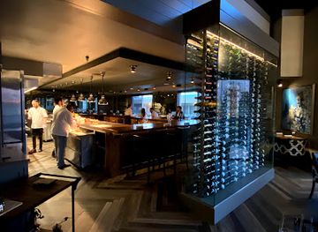 oklahoma/oklahoma-city/restaurant/grey-sweater