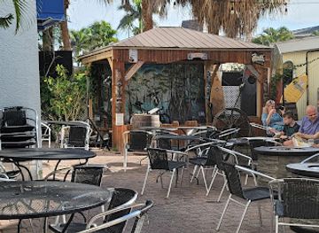 florida/marco-island/restaurant/smith-house-restaurant-and-tavern