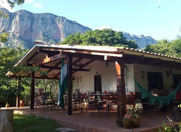 bolivia/yungas/restaurant/restaurante-camping-las-piedras
