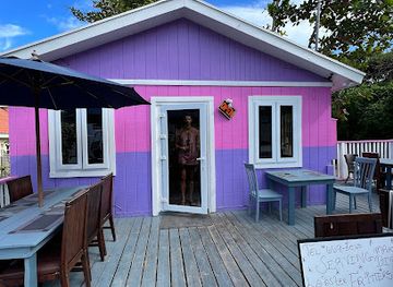 the-bahamas/harbour-island/restaurant/marc-s-cuisine