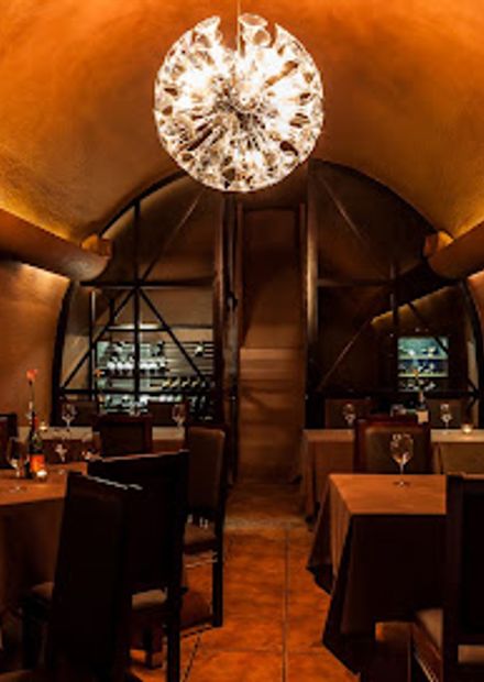 Albertina Restaurant & Wine