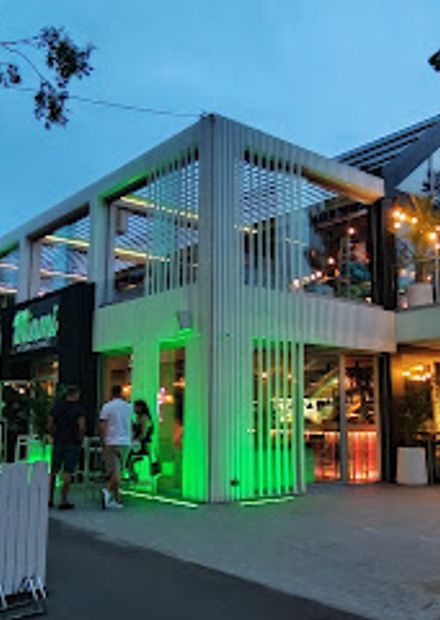 Miami Lounge