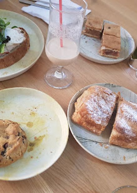 Rooti Bistro