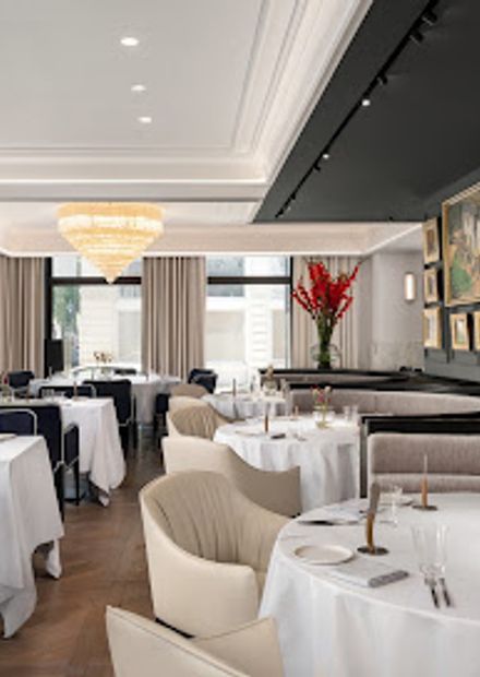 Glasswing Restaurant