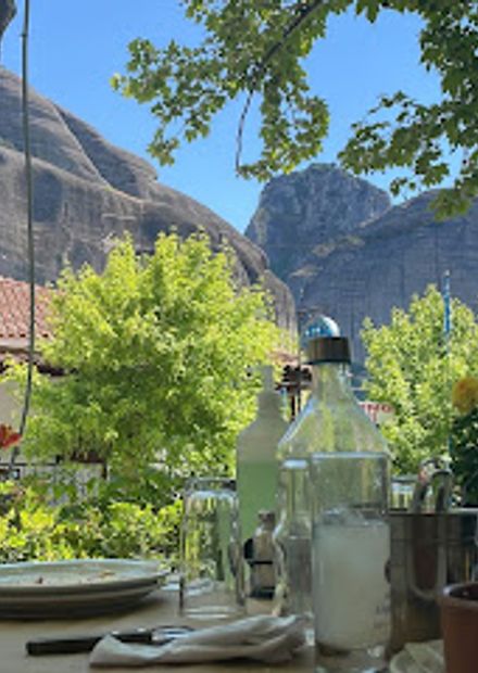 Boufidis Greek Tavern