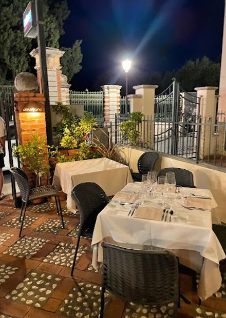 Andreas Restaurant