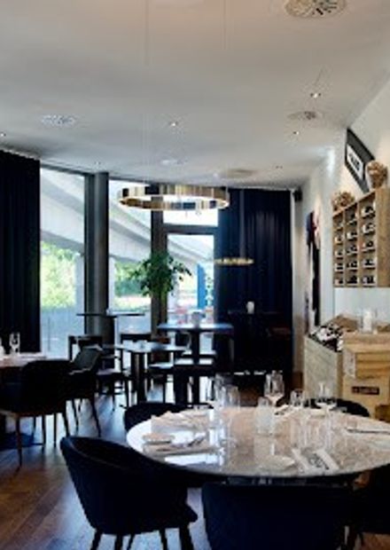 Simple Tapas Bar