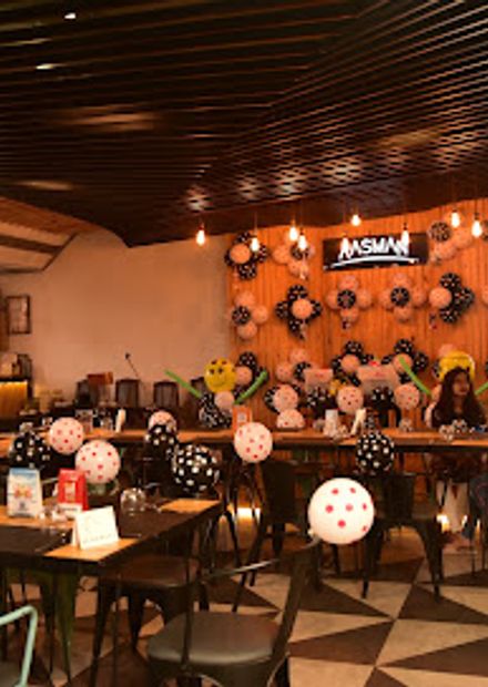 Aasman Restaurant