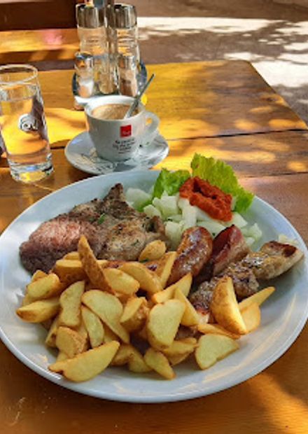 Buffet Vera