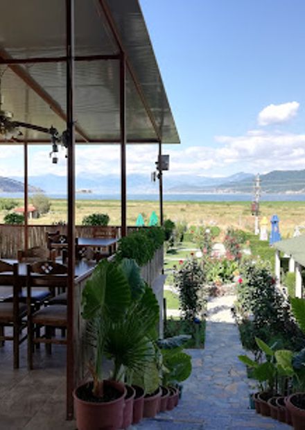 Hotel Restaurant ''Aleksander''