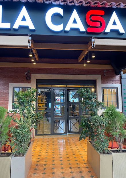 La Casa Restaurant
