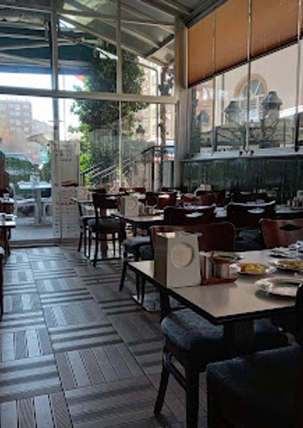 Cemo Restaurant