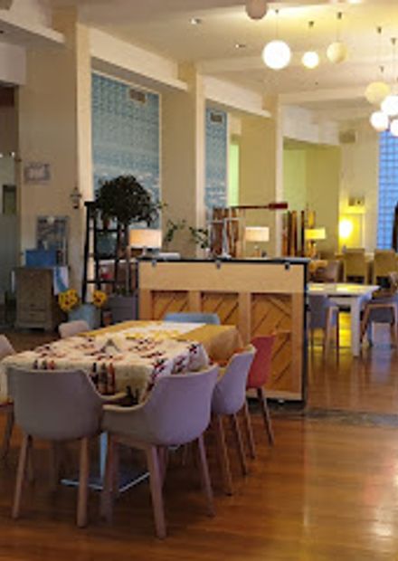 Restaurant On Plonge Jr.