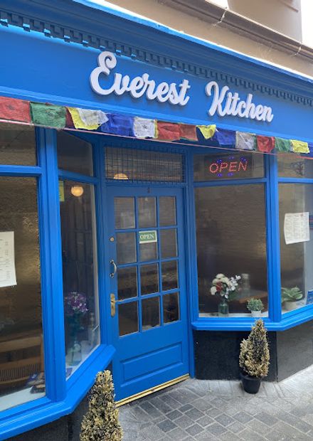 Everest Kitchen