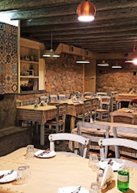 Stable Thrakotaverna Nafplio