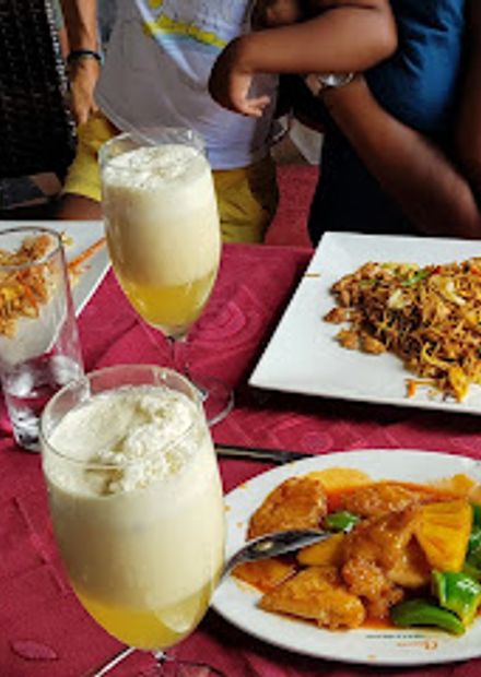 Comlone Restaurant (First Sizzler)
