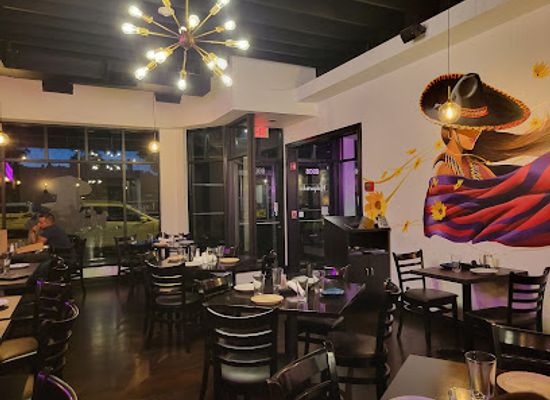 illinois/berwyn/restaurant/la-malquerida-latin-fusion