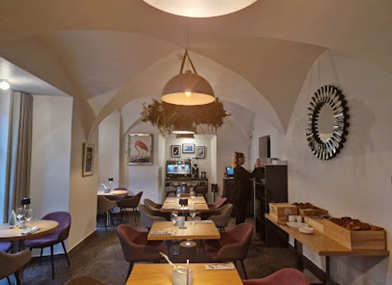 lithuania/kaunas/restaurant/arrivee