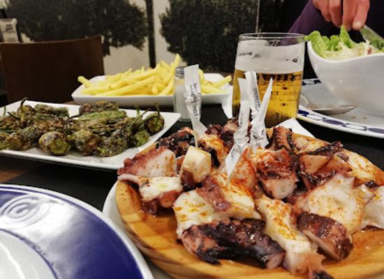 spain/santiago-de-compostela/ensanche/restaurant/restaurante-o-piorno