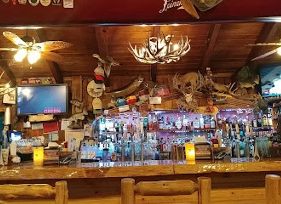 illinois/corn-belt/restaurant/westwoods-lodge-pub-grill