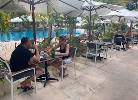 seychelles/beau-vallon/restaurant/ripples-pool-bar