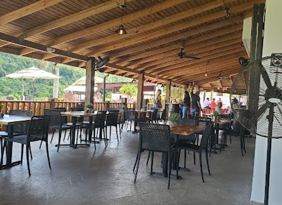 puerto-rico/central-mountain-range/restaurant/la-casona-de-hacienda-cascada