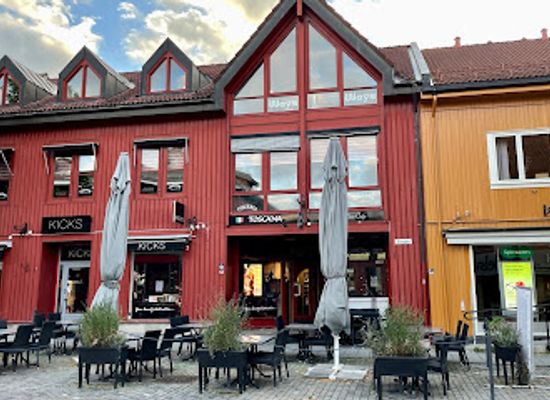 norway/oppland/restaurant/cafe-toscana-as