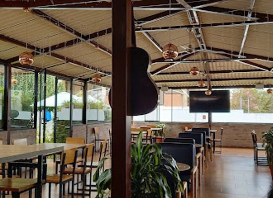 ecuador/ambato/restaurant/comma