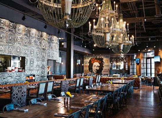 arizona/scottsdale/scottsdale-waterfront/restaurant/culinary-dropout