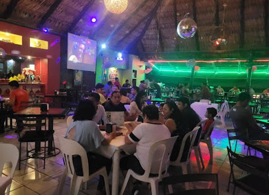 mexico/chiapas/palenque/restaurant/restaurant-aluxes