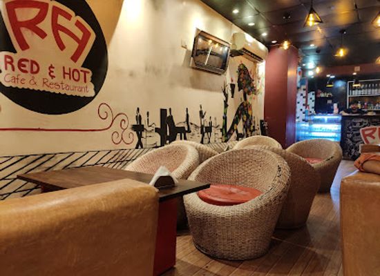 india/patna/restaurant/red-and-hot-cafe-and-restaurant-patna