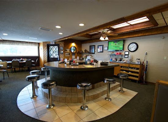 minnesota/big-woods/restaurant/lake-cafe