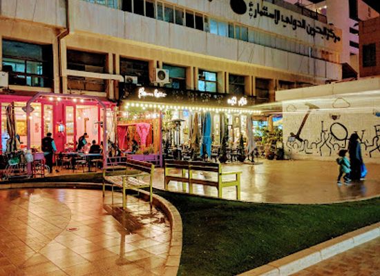 kuwait/al-asimah-governorate/restaurant/somu-square